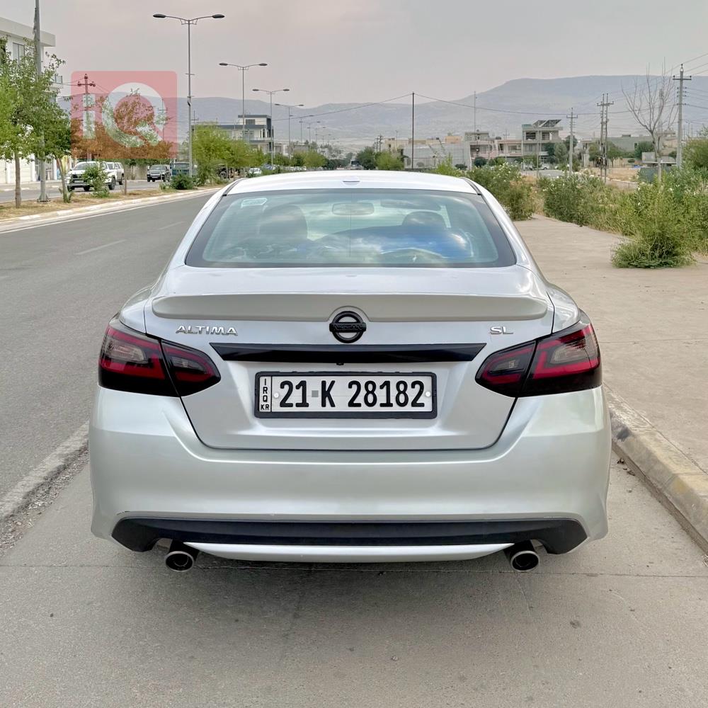 نیسان ئەلتیما